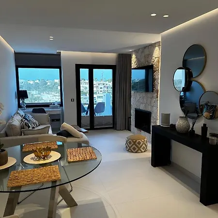 White Penthouse Cala D'dor דירה
